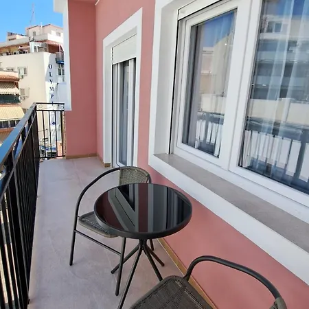 Apartament Chloe 2 *