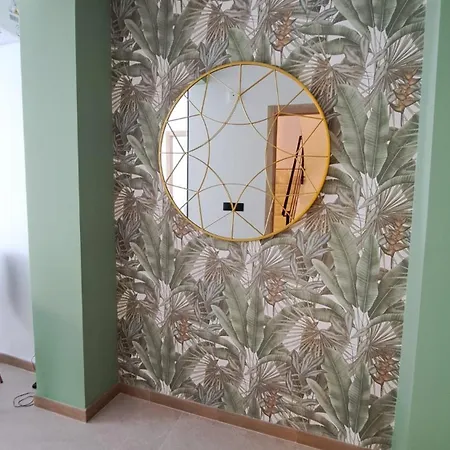 Chloe 2 ベニドルム