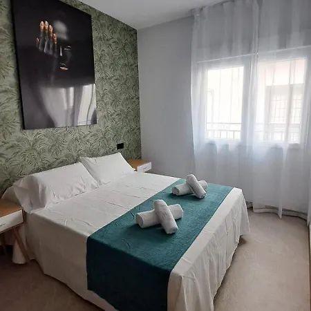 Chloe 2 بينايدورم